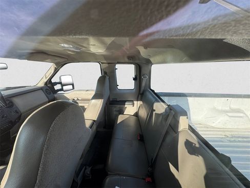 Used 2008 Ford F350 XL image 8