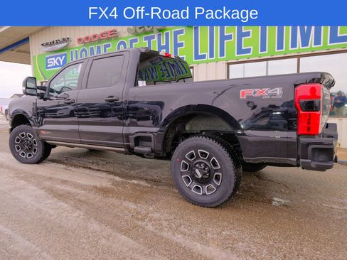 New 2026 Ford F250 Platinum image 4