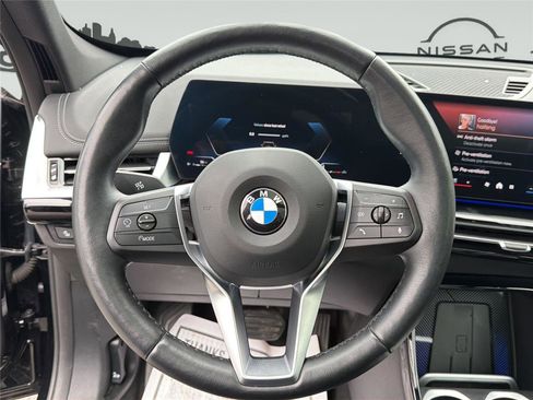 Used 2025 BMW X1 xDrive28i AWD/4WD image 11