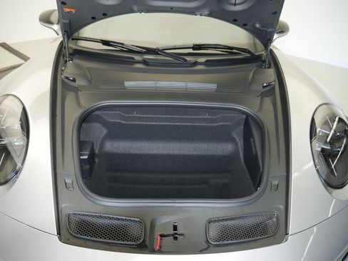 Certified 2026 Porsche 911 GT3 RWD image 13