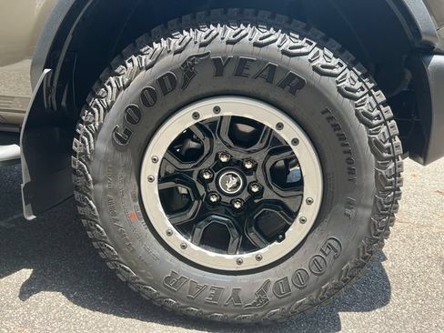 Used 2026 Ford Bronco 2-Door w/ Sasquatch Package AWD/4WD image 15