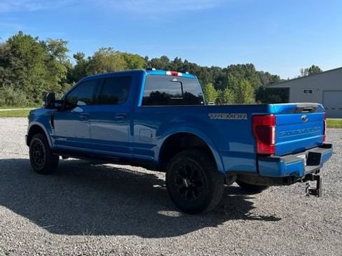 Used 2021 Ford F250 Lariat AWD/4WD image 2