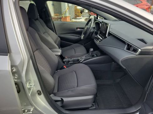 Used 2023 Toyota Corolla SE image 25