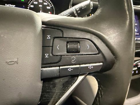 Used 2021 Cadillac XT6 Premium Luxury FWD image 15