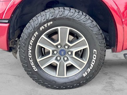 Used 2016 Ford F150 XLT w/ Equipment Group 302A Luxury AWD/4WD image 13