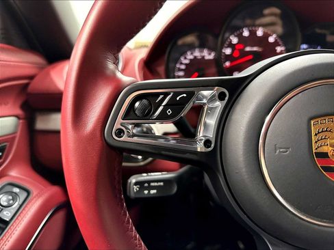 Used 2022 Porsche 718 Boxster RWD image 21
