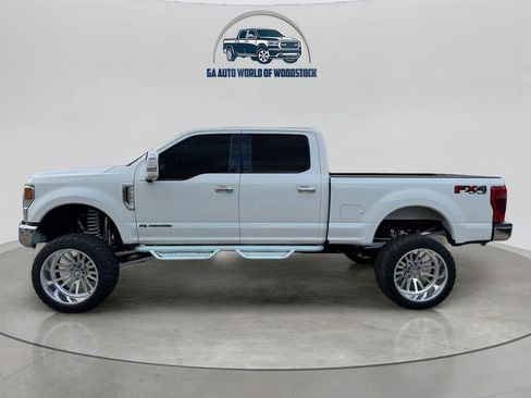 Used 2022 Ford F250 Lariat w/ Lariat Ultimate Package image 3