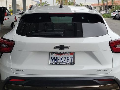 Certified 2025 Chevrolet Trax ACTIV w/ Sunroof Package FWD image 28