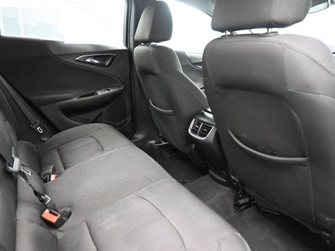 Used 2018 Chevrolet Malibu LT FWD image 23