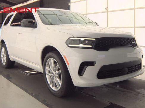 Used 2023 Dodge Durango GT image 6