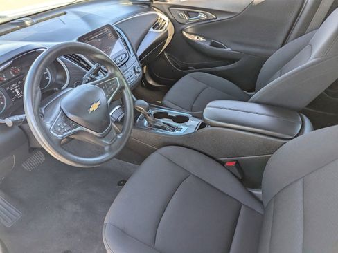 Used 2023 Chevrolet Malibu LT image 25