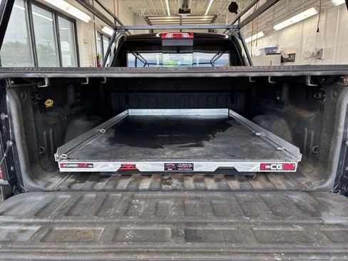 Used 2017 GMC Sierra 1500 SLT w/ SLT Premium Package AWD/4WD image 25