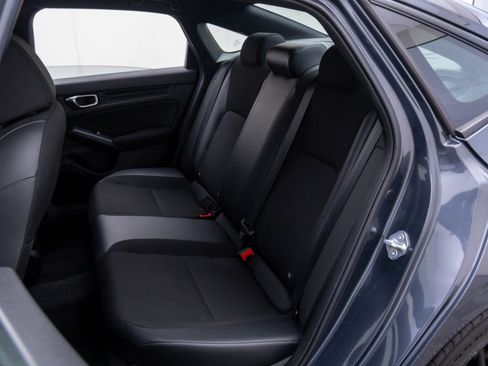 Used 2023 Honda Civic Sport image 14