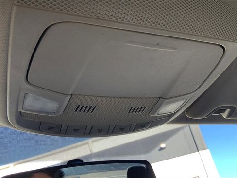 Used 2018 Ford Fusion SE w/ Fusion SE Technology Package image 33