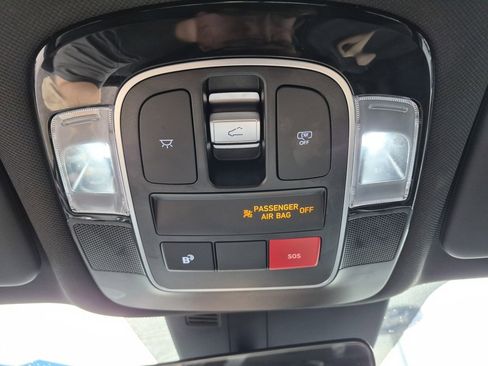 Used 2025 Hyundai Santa Cruz SEL image 17