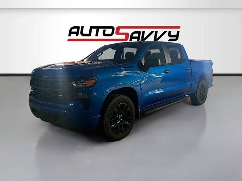 Used 2024 Chevrolet Silverado 1500 Custom w/ LPO, Dark Essentials Package image 3