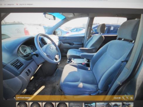 Used 2005 Toyota Sienna LE FWD image 18