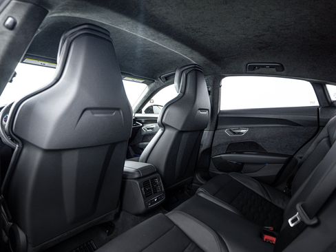 Used 2024 Audi RS e-tron GT w/ Ceramic Brake Package image 16