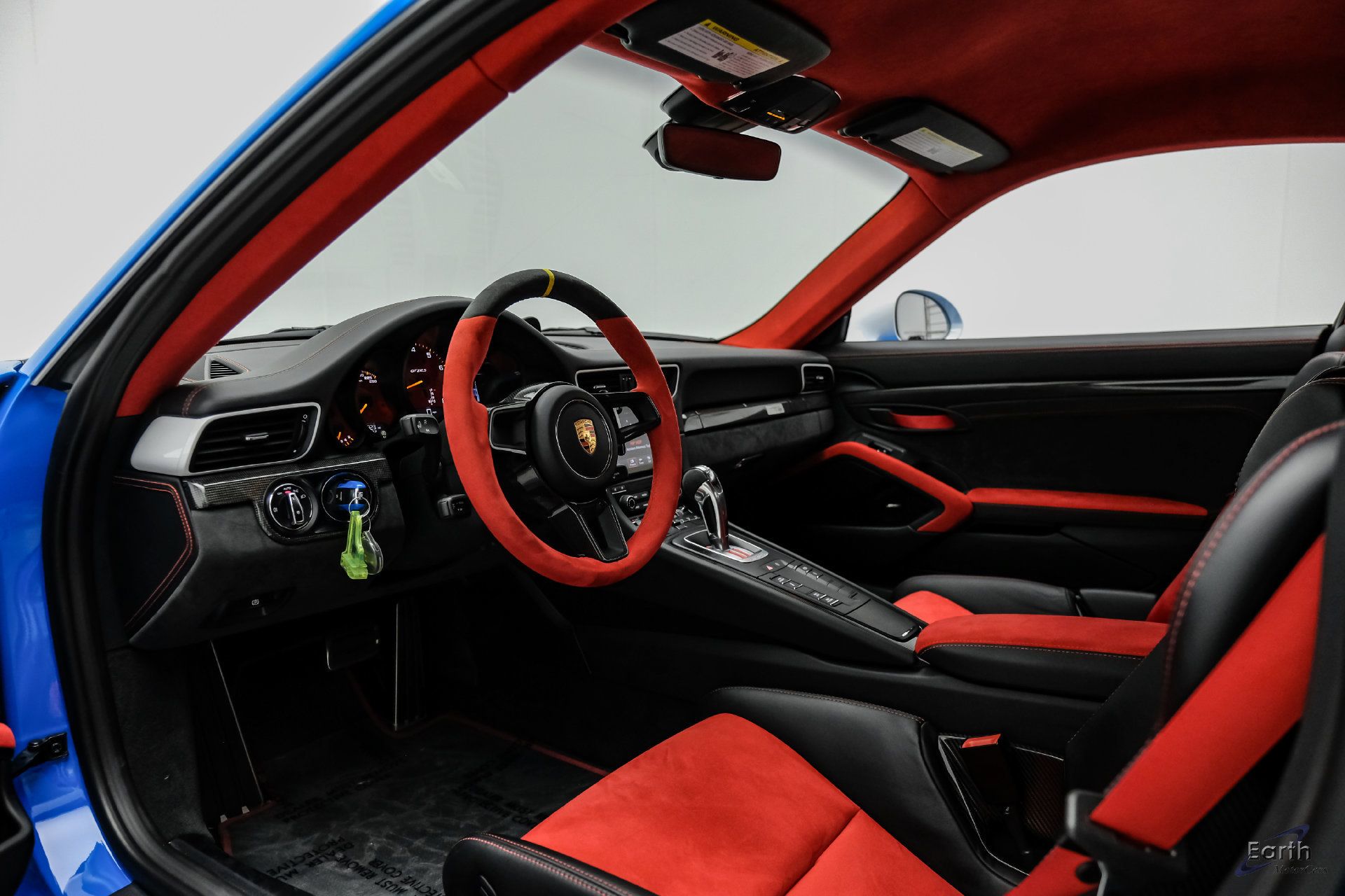 Used 2019 Porsche 911 GT2 RS RWD image 47