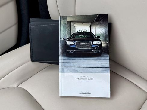Used 2017 Chrysler 300 Limited w/ Value Package image 34
