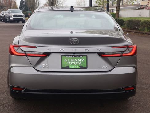 New 2026 Toyota Camry XLE w/ Premium Package image 5