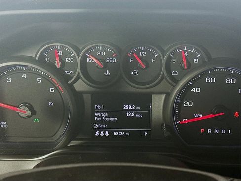 Used 2024 Chevrolet Silverado 2500 Custom w/ Custom Value Package image 15