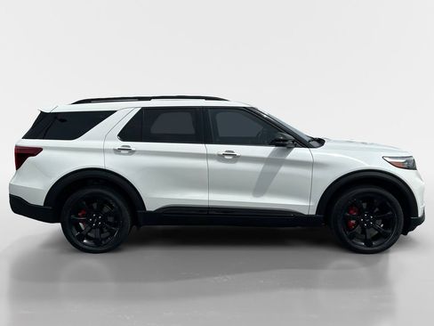 Used 2024 Ford Explorer ST w/ Equipment Group 401A AWD/4WD image 17