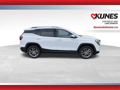 Used 2024 GMC Terrain SLT