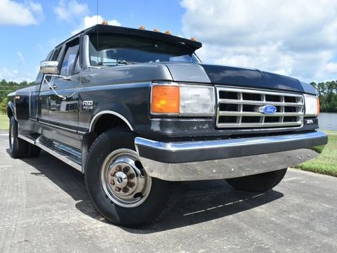 Used 1988 Ford F250 image 1