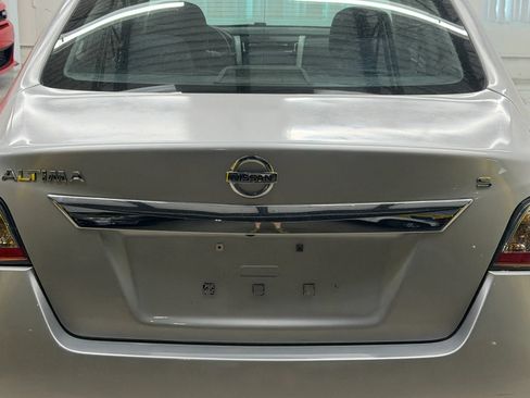 Used 2015 Nissan Altima 2.5 S w/ Power Driver Seat Package FWD image 8