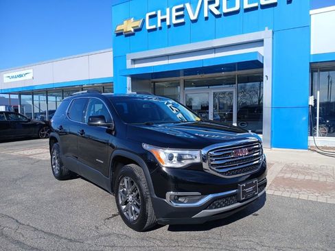 Used 2018 GMC Acadia SLT image 2