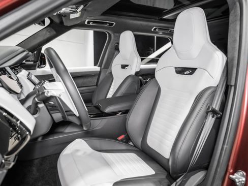 Used 2025 Land Rover Range Rover Sport SV Edition Two image 18