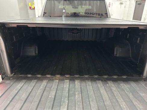 Used 2020 Chevrolet Silverado 1500 RST image 12