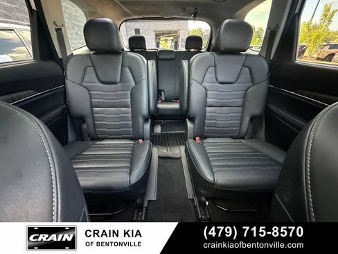 Certified 2024 Kia Telluride SX Prestige AWD/4WD image 30