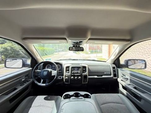 Used 2016 RAM 1500 Big Horn RWD image 25