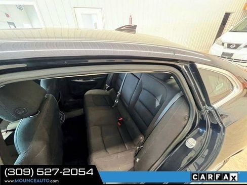 Used 2023 Chevrolet Malibu LT image 11