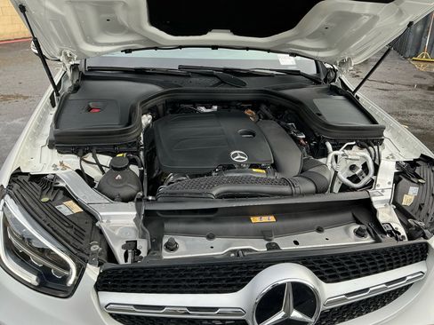 Used 2023 Mercedes-Benz GLC 300 4MATIC Coupe image 21