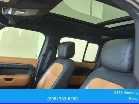 Used 2020 Land Rover Defender 110 X AWD/4WD image 25