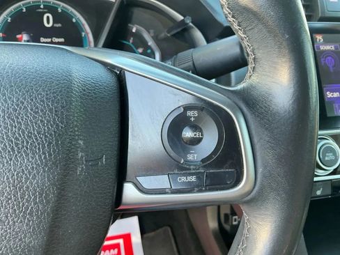 Used 2017 Honda Civic EX-L image 26