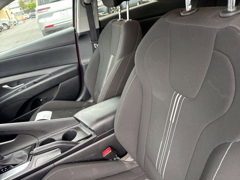 Certified 2022 Hyundai Elantra SEL image 6