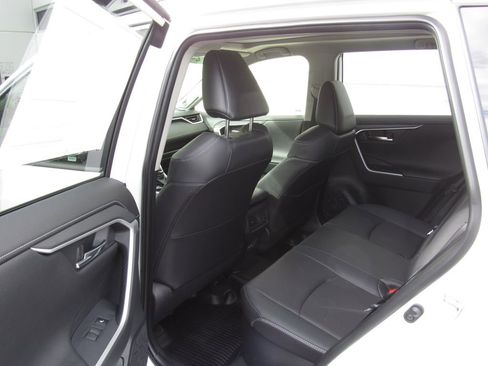 Used 2024 Toyota RAV4 Limited w/ Advanced Technology Package AWD/4WD image 15