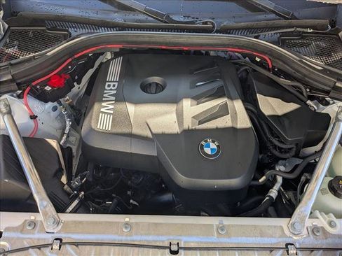 Certified 2025 BMW X3 xDrive30i w/ Convenience Package image 23