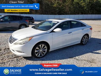 Used 2011 Hyundai Sonata SE w/ Navigation & Sunroof Pkg 4