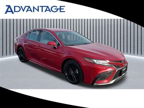 Used 2023 Toyota Camry XSE image 1