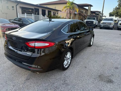 Used 2016 Ford Fusion SE w/ Equipment Group 202A FWD image 7