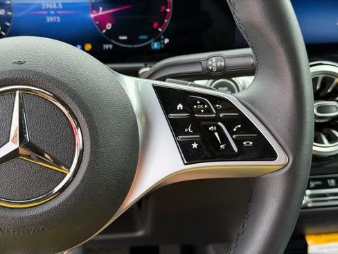 Certified 2026 Mercedes-Benz GLB 250 image 18