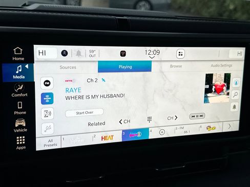 New 2026 Jeep Gladiator Rubicon w/ Steel Power Dome Hood Package image 17