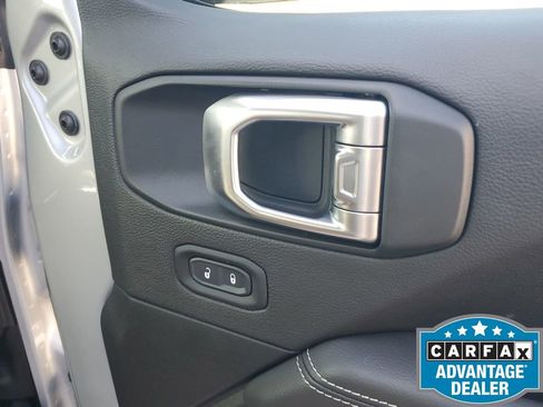 Used 2023 Jeep Gladiator Rubicon w/ LED Lighting Group image 50