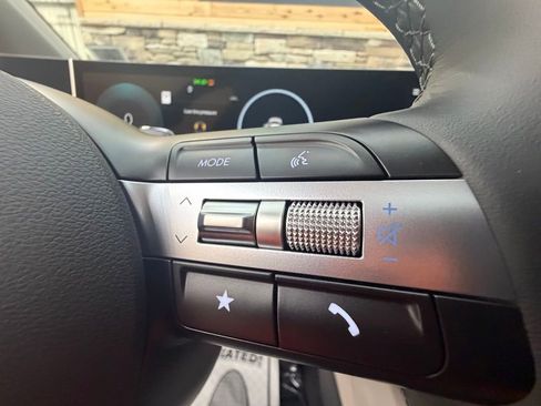 Used 2025 Hyundai Tucson SEL image 24