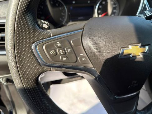 Used 2020 Chevrolet Equinox LT image 27